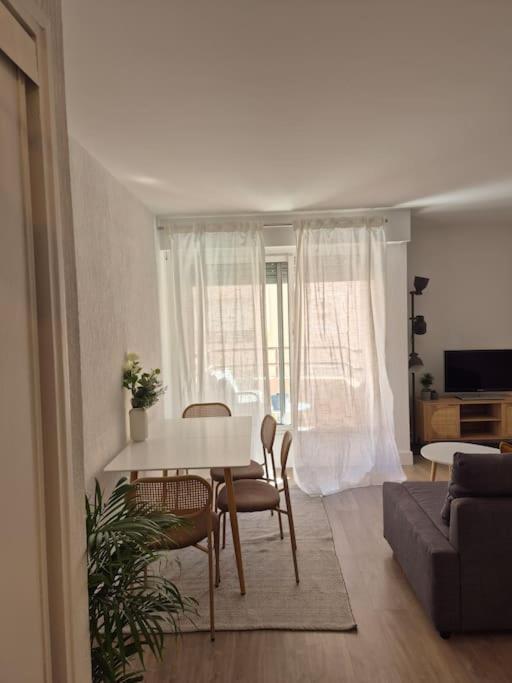 Appartement T2 - Hyeres Gare 外观 照片